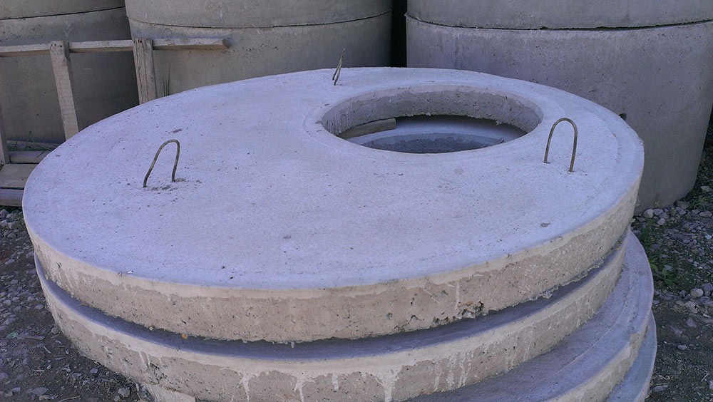 Кольца бетонные для канализации 1500мм цена. ПП 10-1 С люком плита перекрытия с люком. Крышка колодца 1 ПП 15-1. Крышка ПП 10-1. Крышка колодца 1пп 10-2.